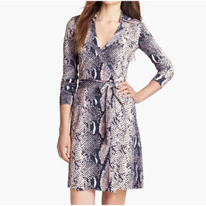 Diane Von Furstenberg New Julian Silk Python Wrap Dress Size 6 ASO Paris Hilton